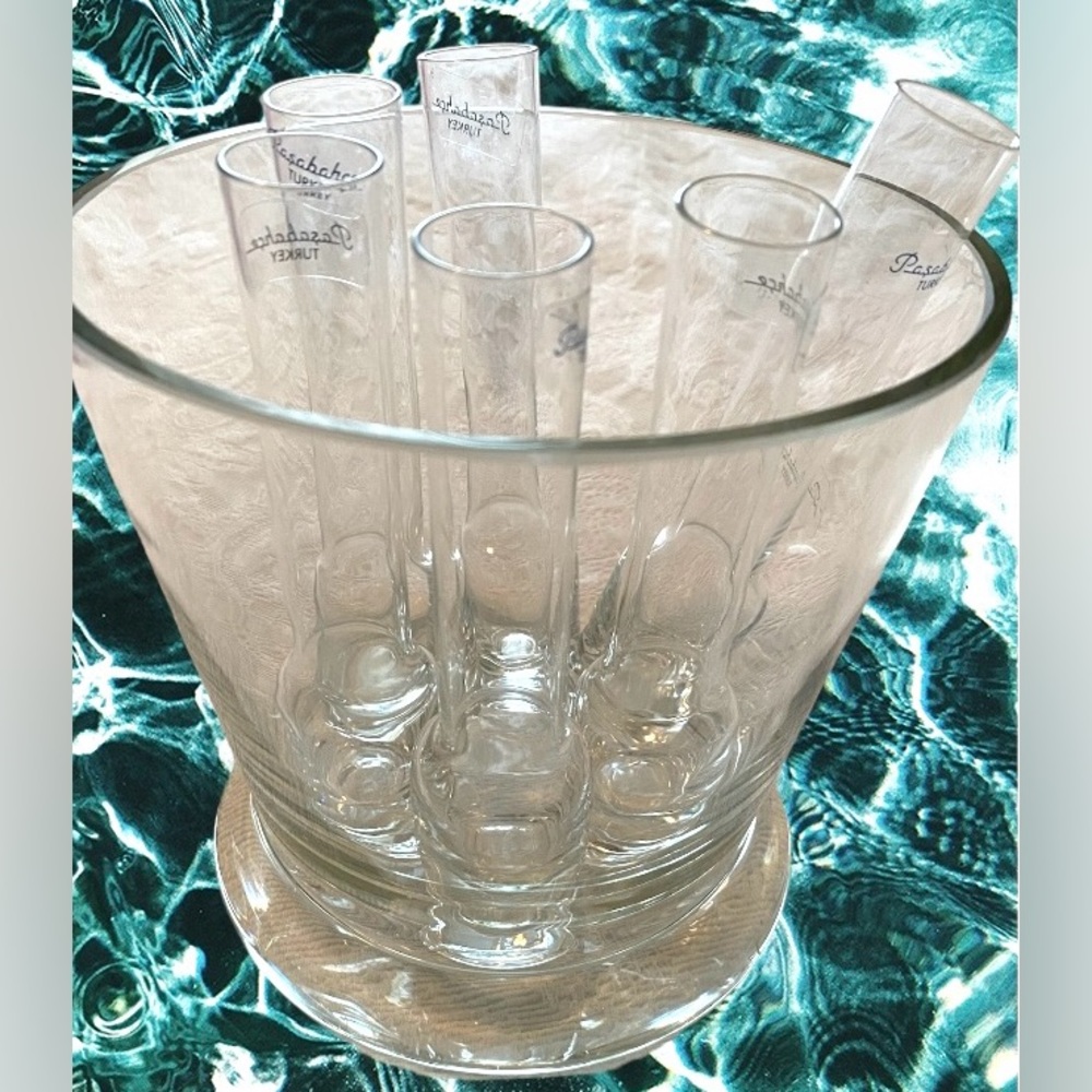 Pasabahce seven piece vodka set